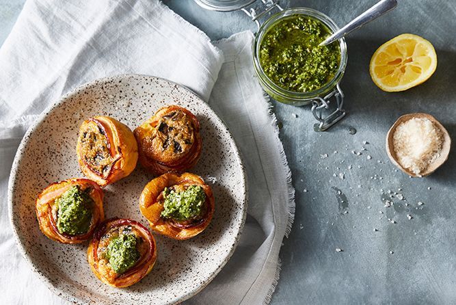 BACON AND EGG CUPS WITH BASIL PESTO